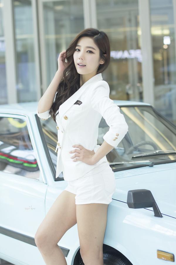 Jo Sang Hee Hot Model Picture and Photo