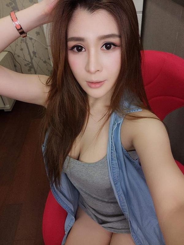 Chen Yu Fei Big Boobs Picture and Photo