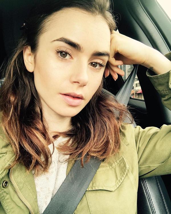 Lily Collins Lovely Lovely Picture and Photo