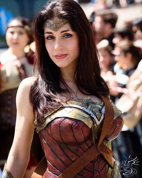 Ambra Pazzani Cosplay Picture and Photo