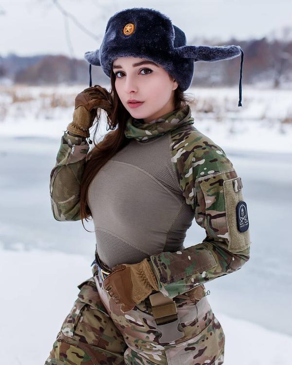 Elena Deligioz Pure Soldier Picture and Photo