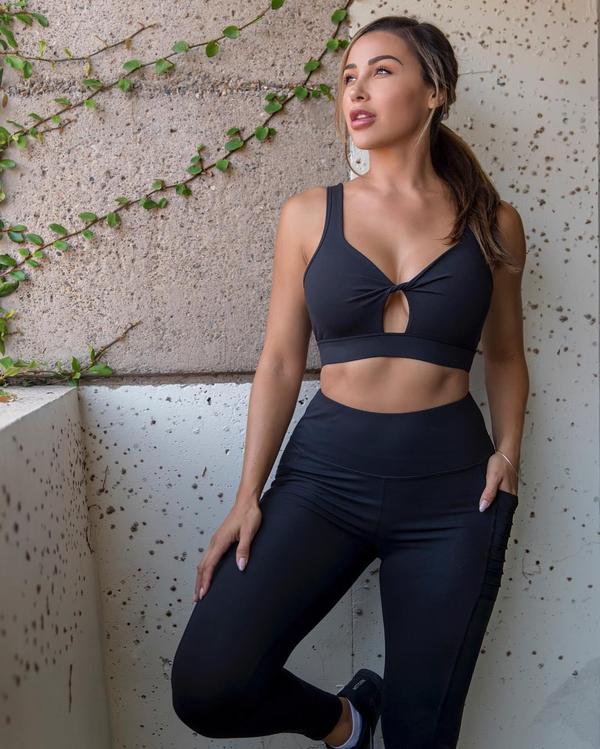 Ana Cheri Mature Sport Fitness Picture and Photo