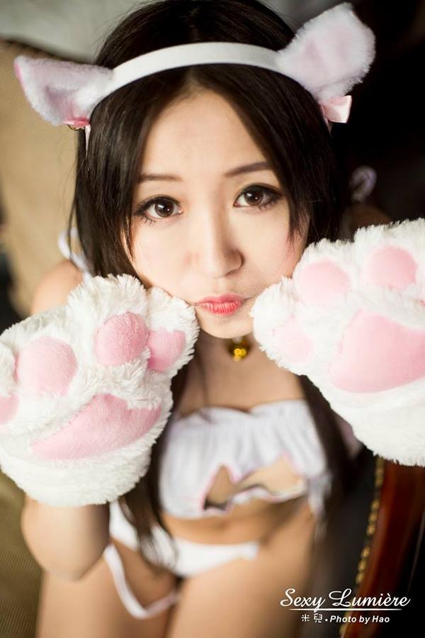 Xia Qing Xin Bra Cosplay Picture and Photo