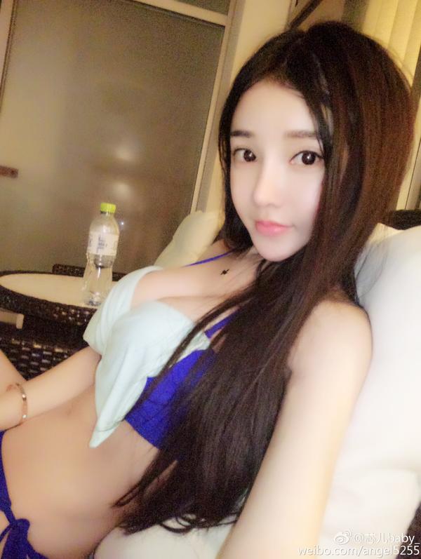 Zi Xin B A B Y Big Boobs Picture and Photo
