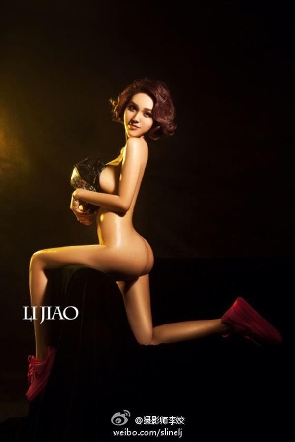 Wang E Lin Wild Hot Picture and Photo