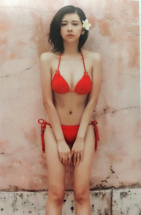 Ai Si Pure Bikini Lovely Picture and Photo