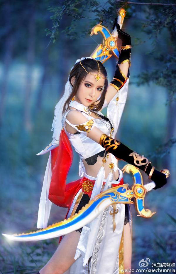 Xue Chun Ming Ya Sexy Lovely Cosplay Picture and Photo