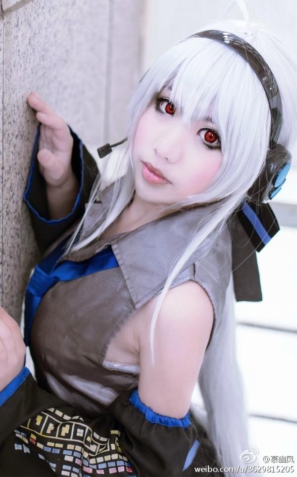 Mu You Feng Cosplay Picture and Photo