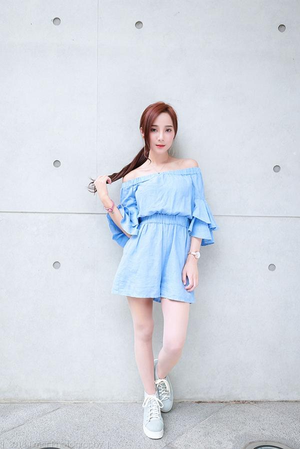 Yu Xuan Beautiful Legs Picture and Photo