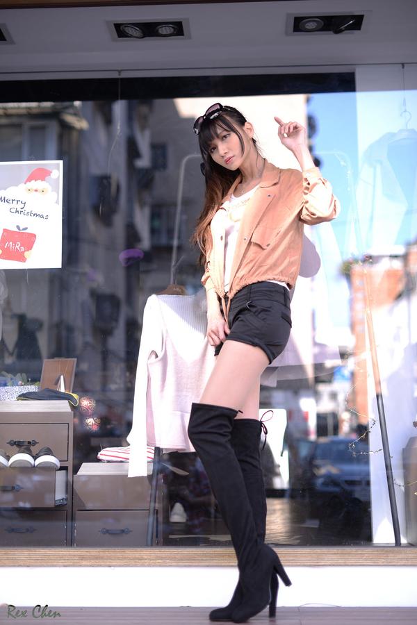 Taiwan Social Celebrity Cai Yi Xin Six Clothes Photographic