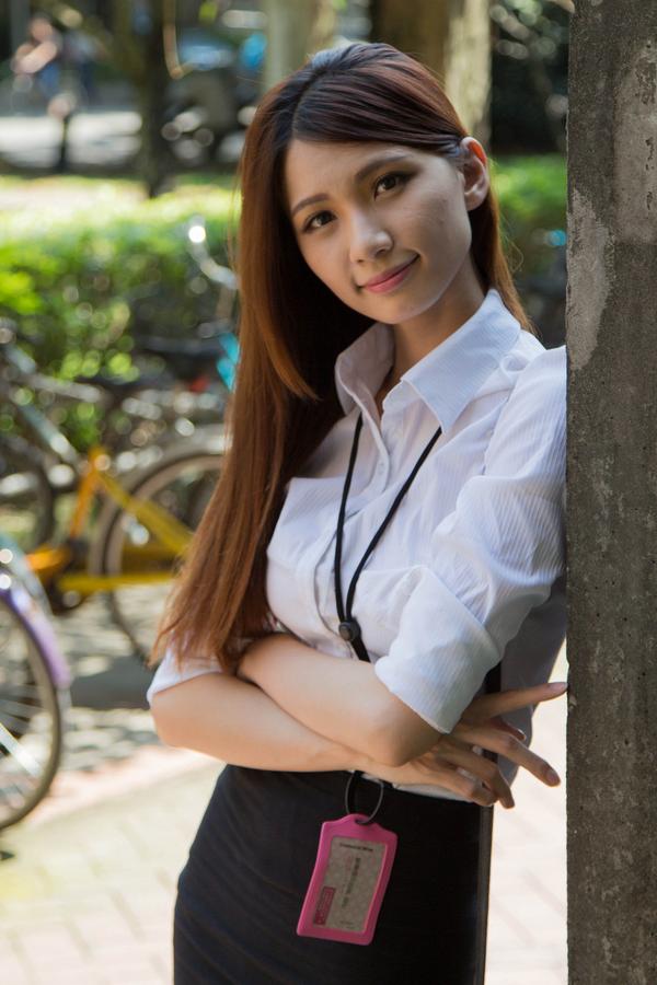 Taiwan Social Celebrity Cai Yi Xin 《Taiwan University Teacher》