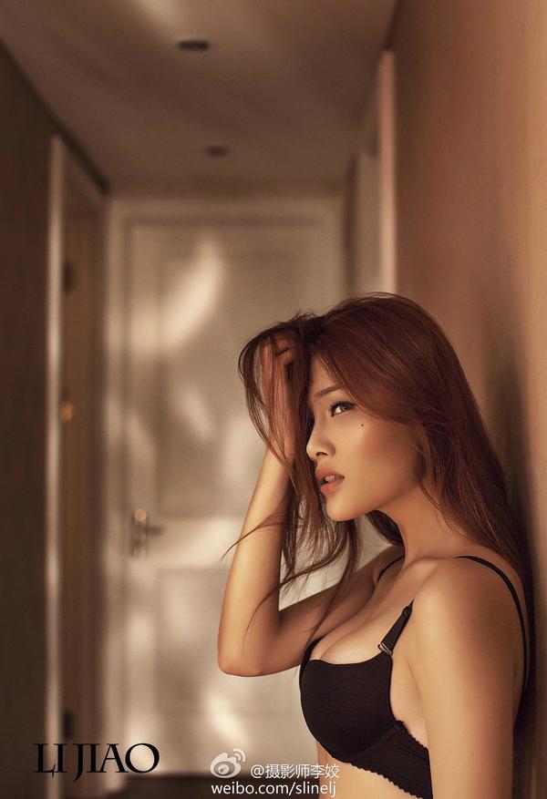 Zheng Yi Summer Sexy Hot Picture and Photo