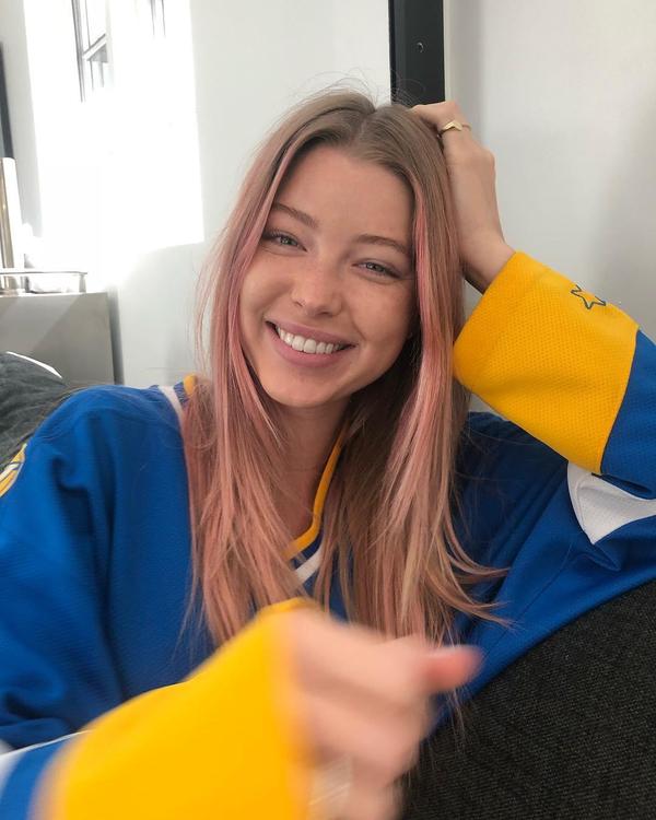 Baskin Champion Bikini Picture and Photo