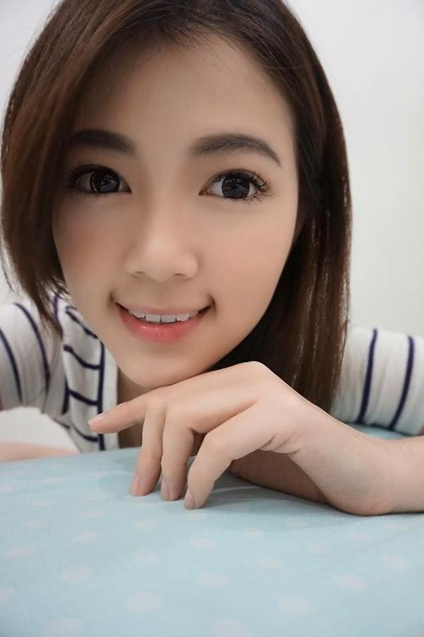 Yuxi Chen Lovely Picture and Photo