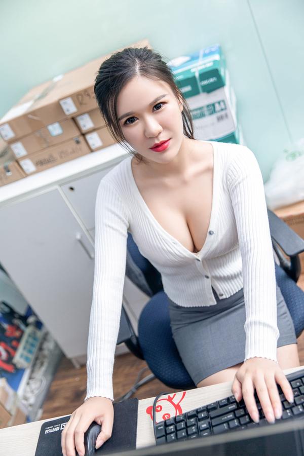 [果团网Girlt] Mature Women Wang Zi Lin