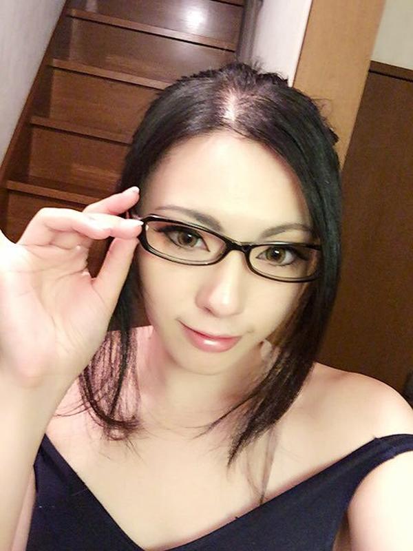 Kei Saduki Big Boobs Picture and Photo