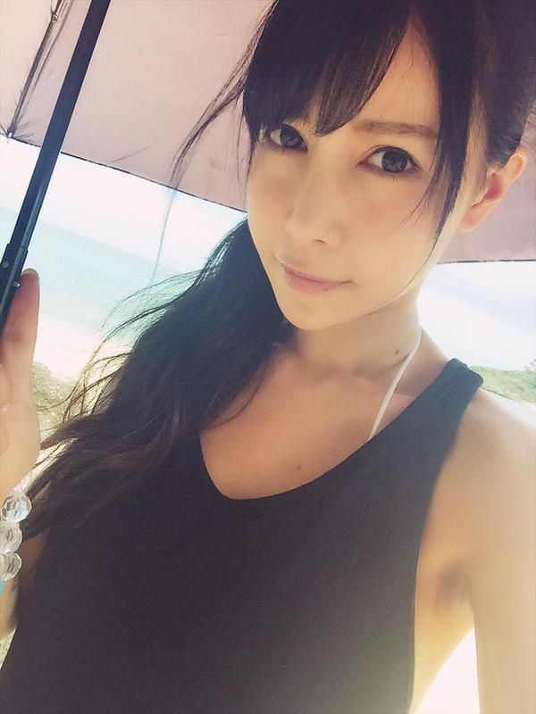 Hana Aoi Sexy Hot Picture and Photo
